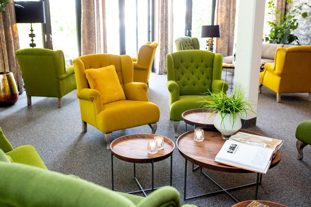 Rosendomizil Klein Venedig Hotell Malchow  Exteriör bild